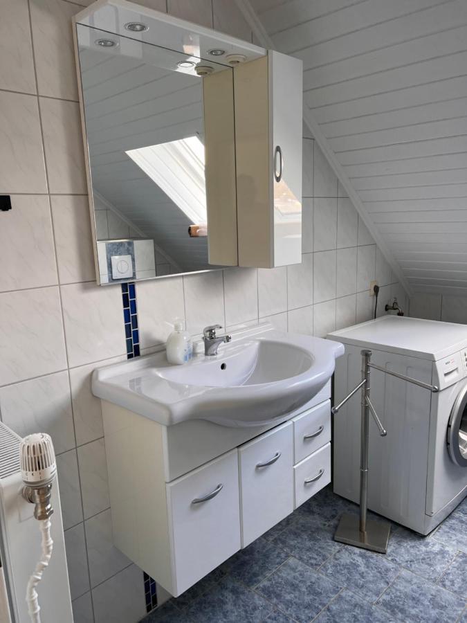 Grosszuegige 3 Zkb Mit 80M² Apartment Wilhelmshaven Luaran gambar